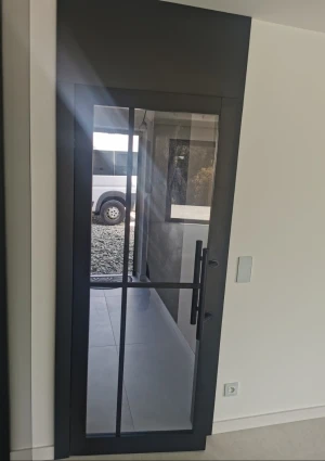 Drzwi loft drewniany
